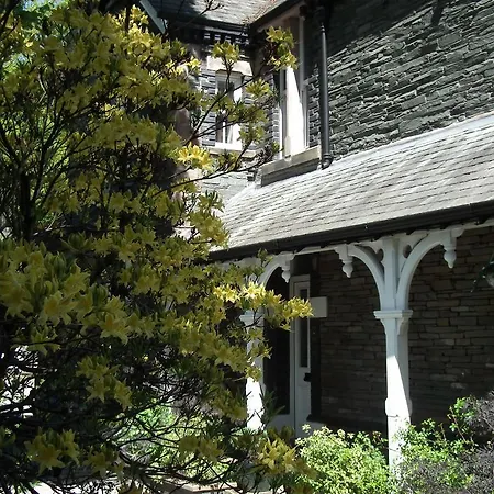 Guest house The Beeches